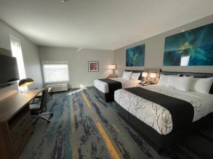 La Quinta Inn  Suites by Wyndham DallasFairpark Texas